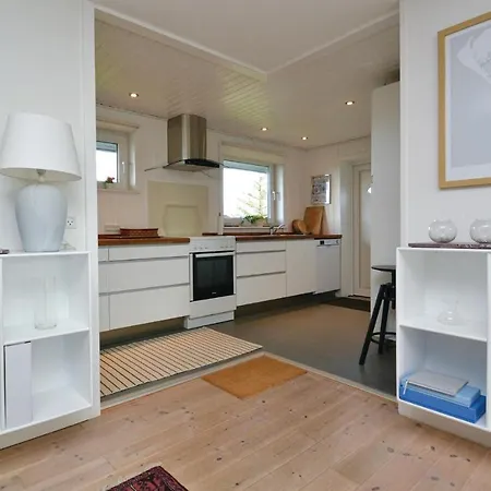 Σπίτι διακοπών Three-bedroom In *